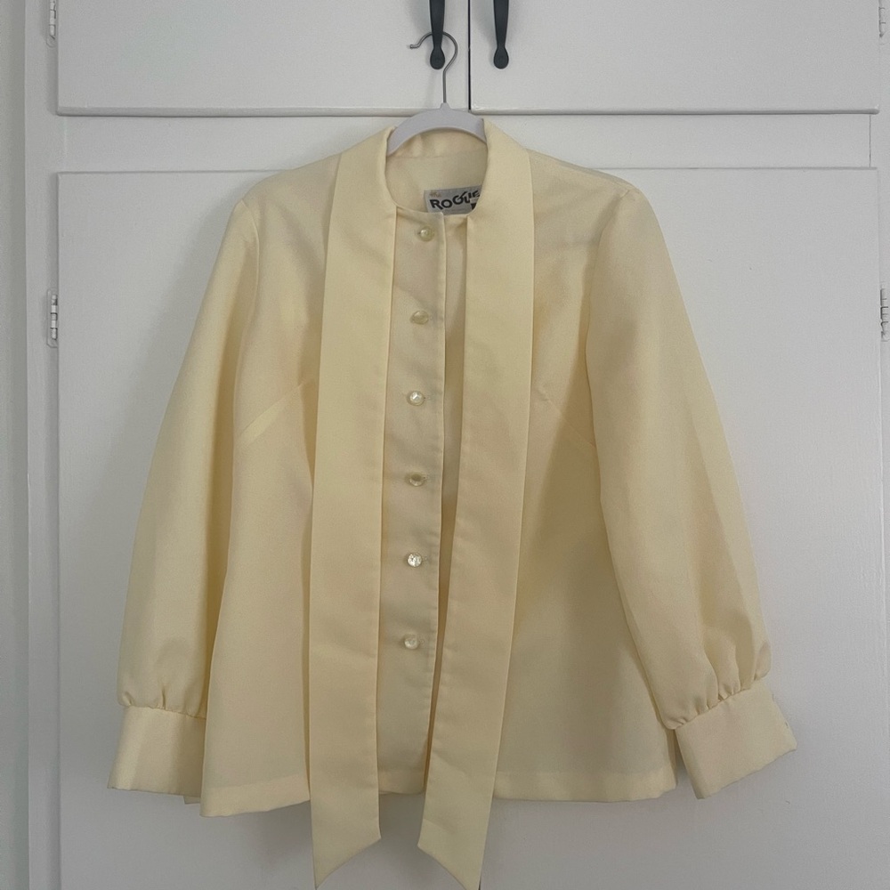 Vintage Light Yellow Button-Up Blouse with Tie Detail